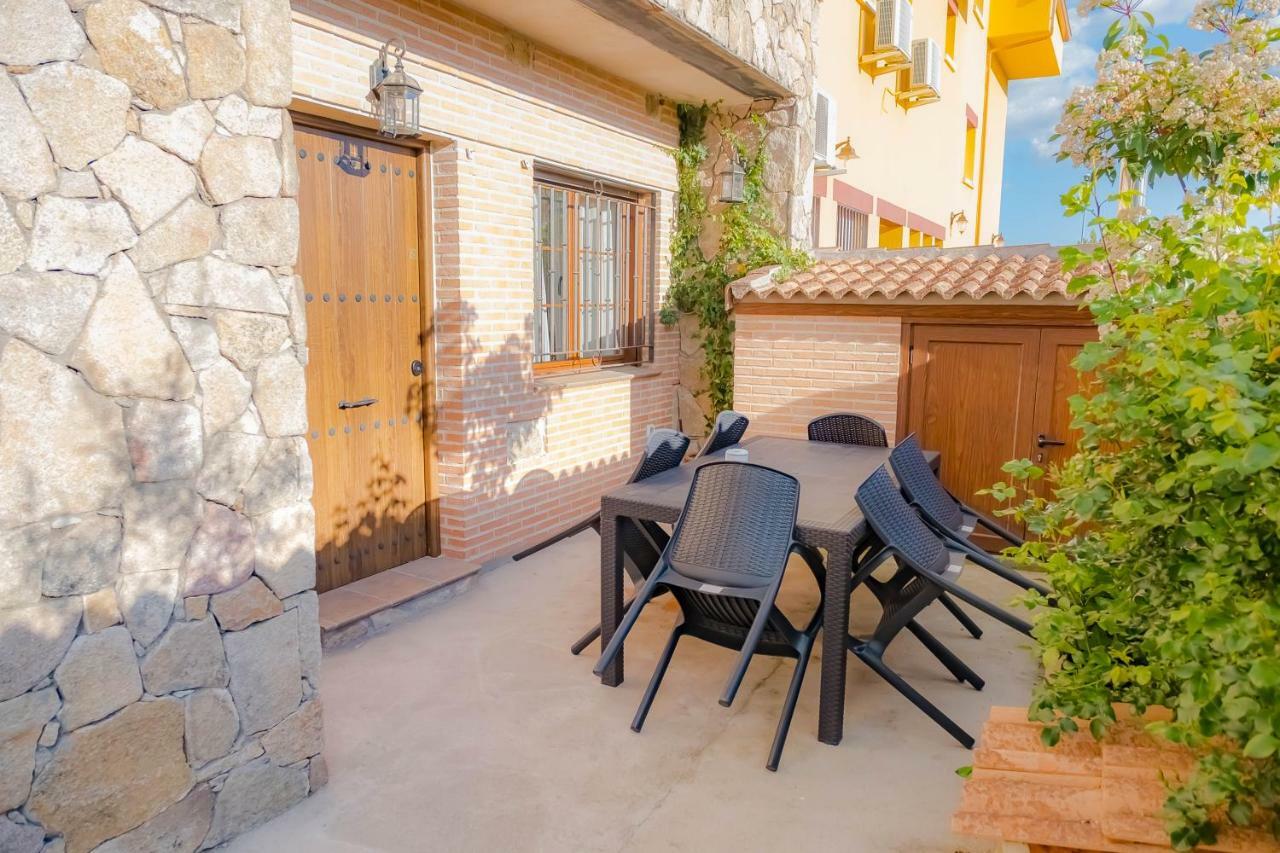 Casa Los 5 Canos Сотильо-де-ла-Адрада Экстерьер фото